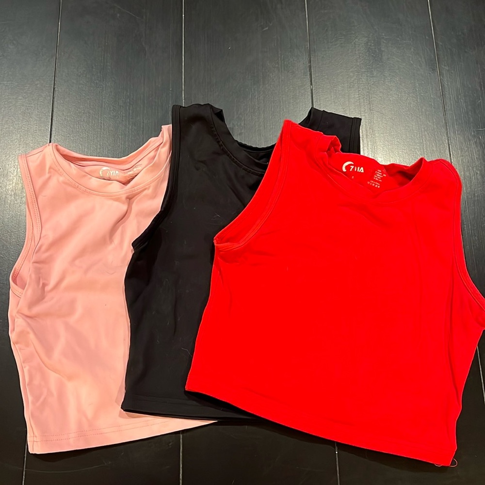 ZYIA Hi-Neck Stronger Tank Bundle, Size Small